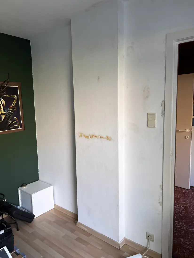Professionele bouwdroger geplaatst in de berging