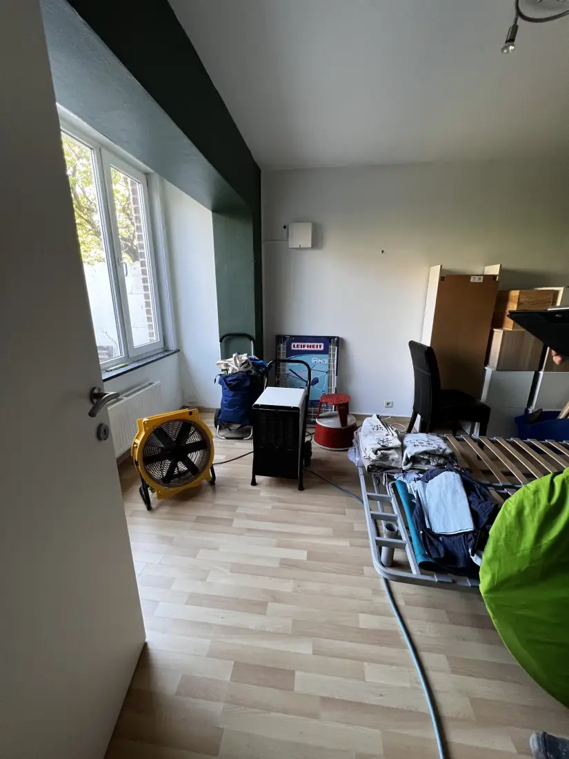 Droogproces in de volledige ruimte van de berging