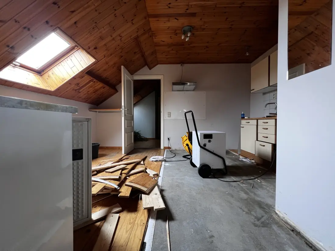Bijkomende zone in de woning behandeld