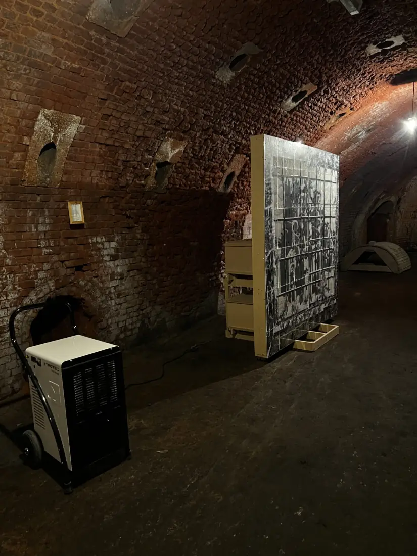 De expositieruimte na de bouwdroging
